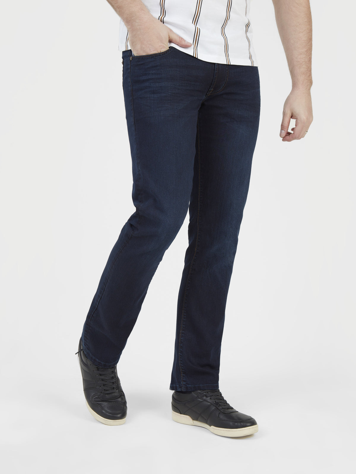 Lot XX Straight Jean Blue