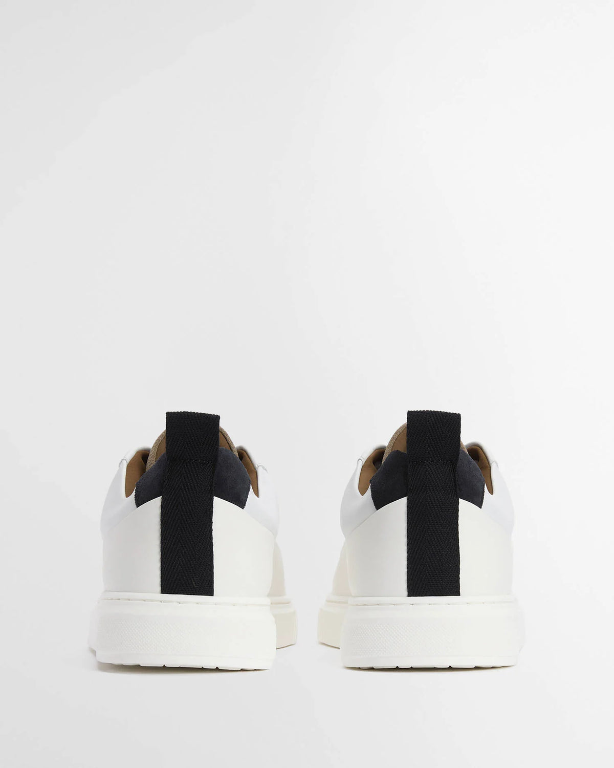 Barbour Stannington Trainer - White/Navy/Trench