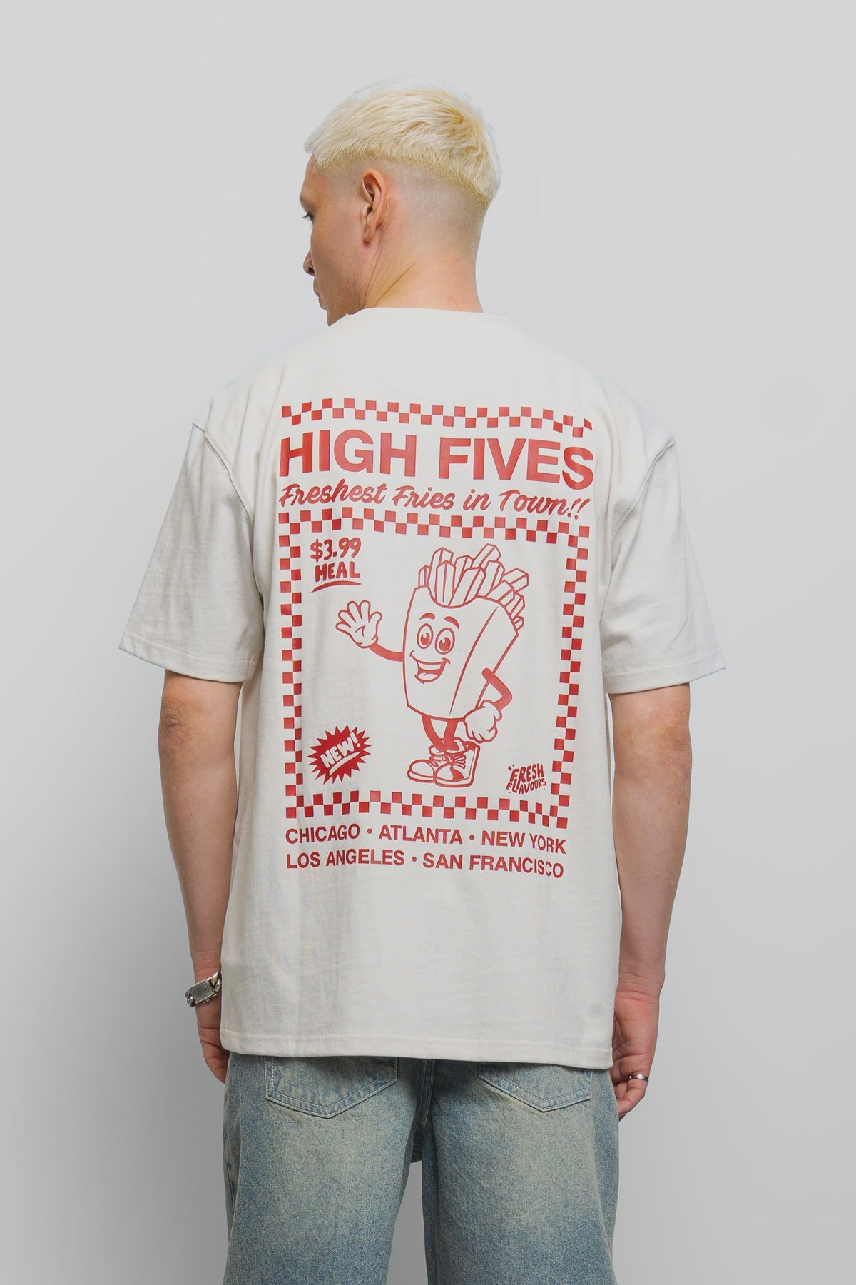 Fresh Flavours High Fives Oversized T-Shirt - Ecru
