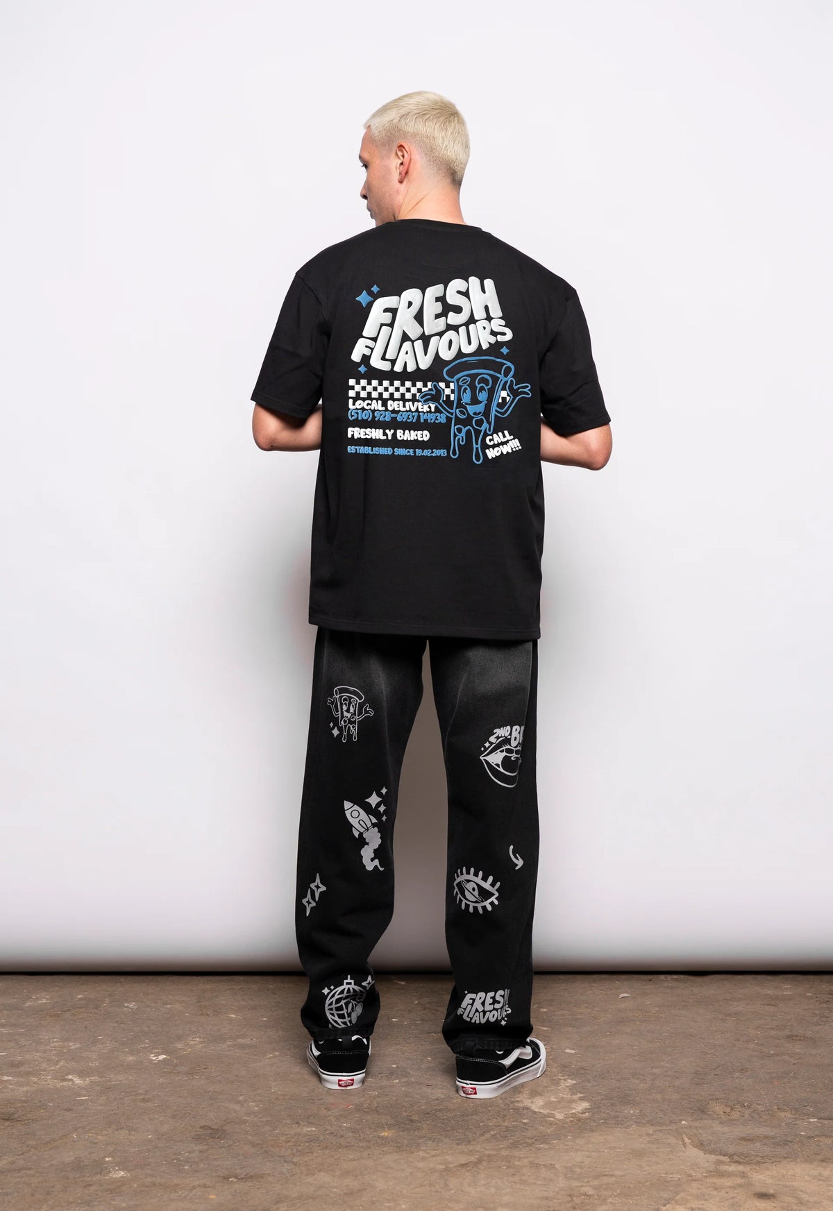 Fresh Couture Fresh Flavours Delivery T-Shirt - Black