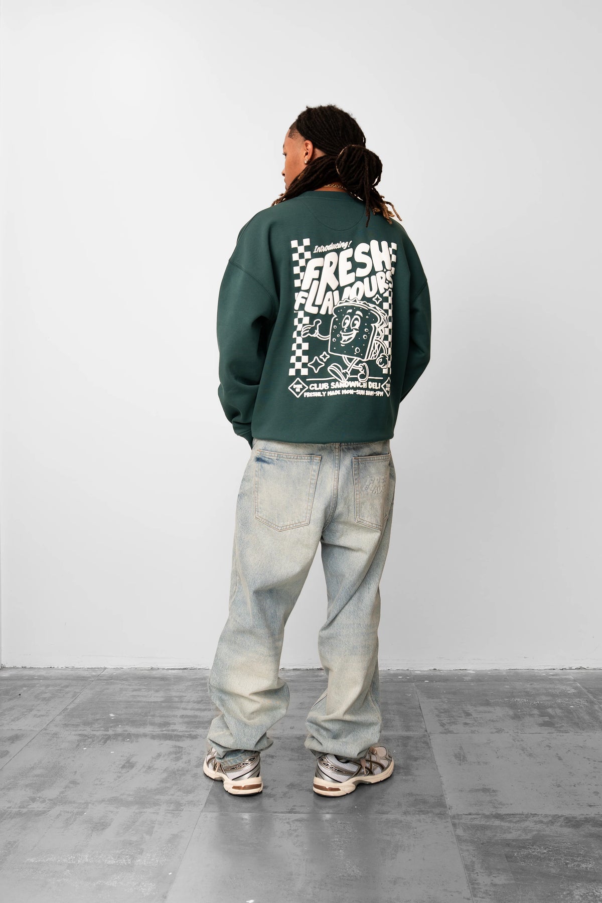 Fresh Flavours Deli Sweatshirt - Eden Green