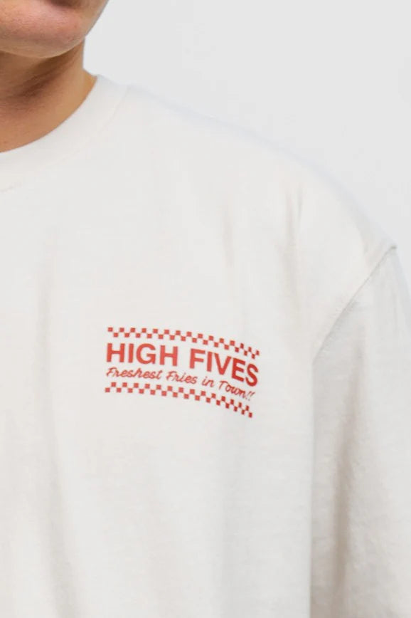 Fresh Flavours High Fives Oversized T-Shirt - Ecru