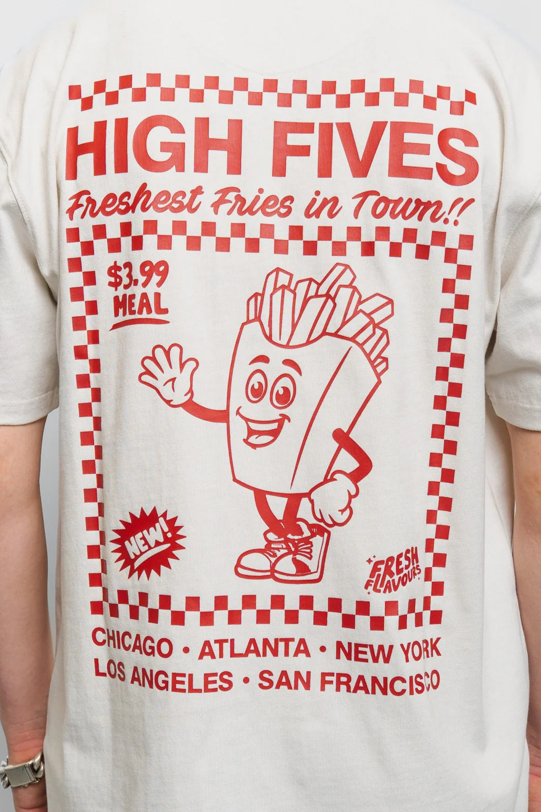 Fresh Flavours High Fives Oversized T-Shirt - Ecru