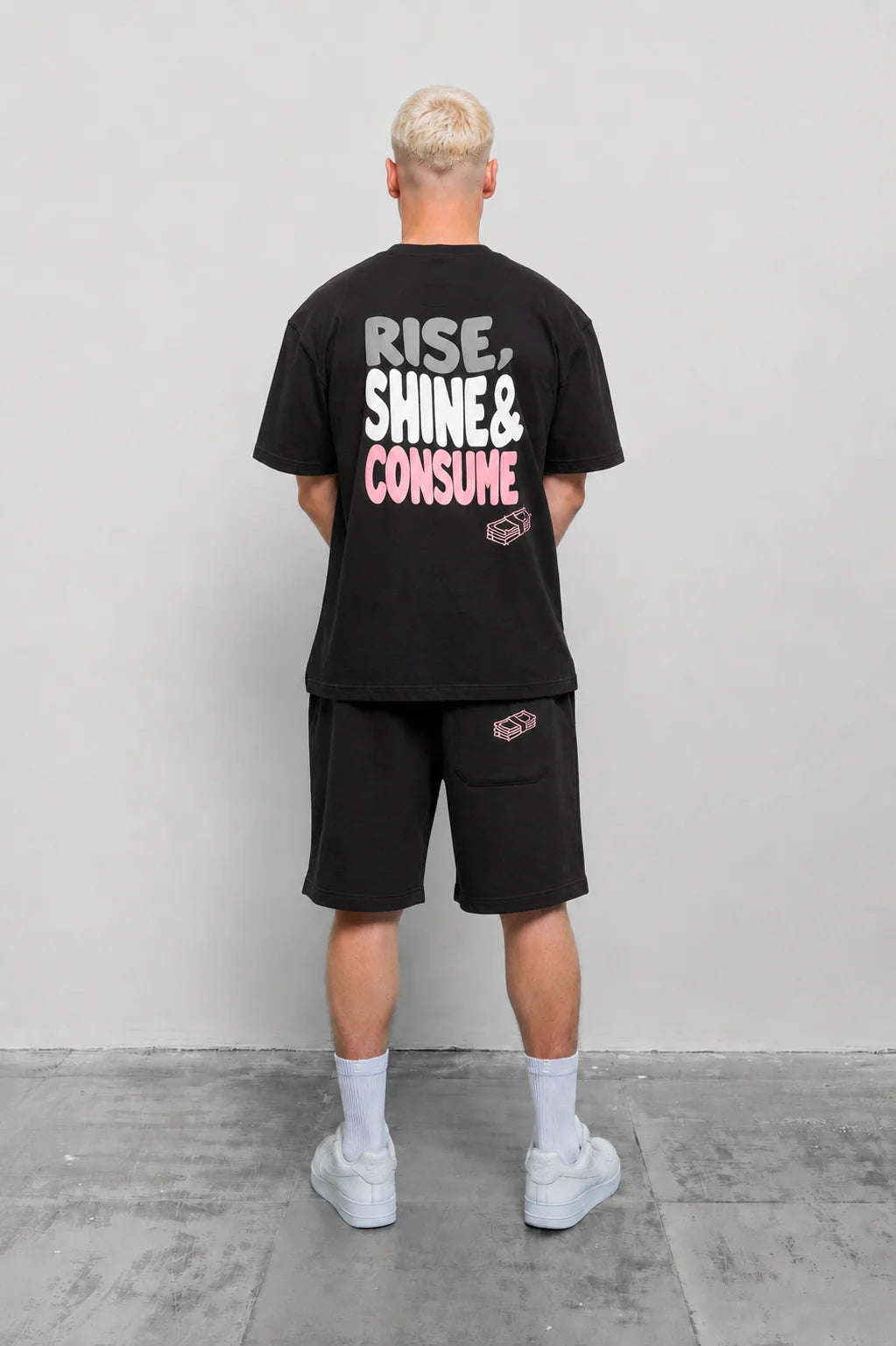 Fresh Flavours Rise Sweat Shorts - Black
