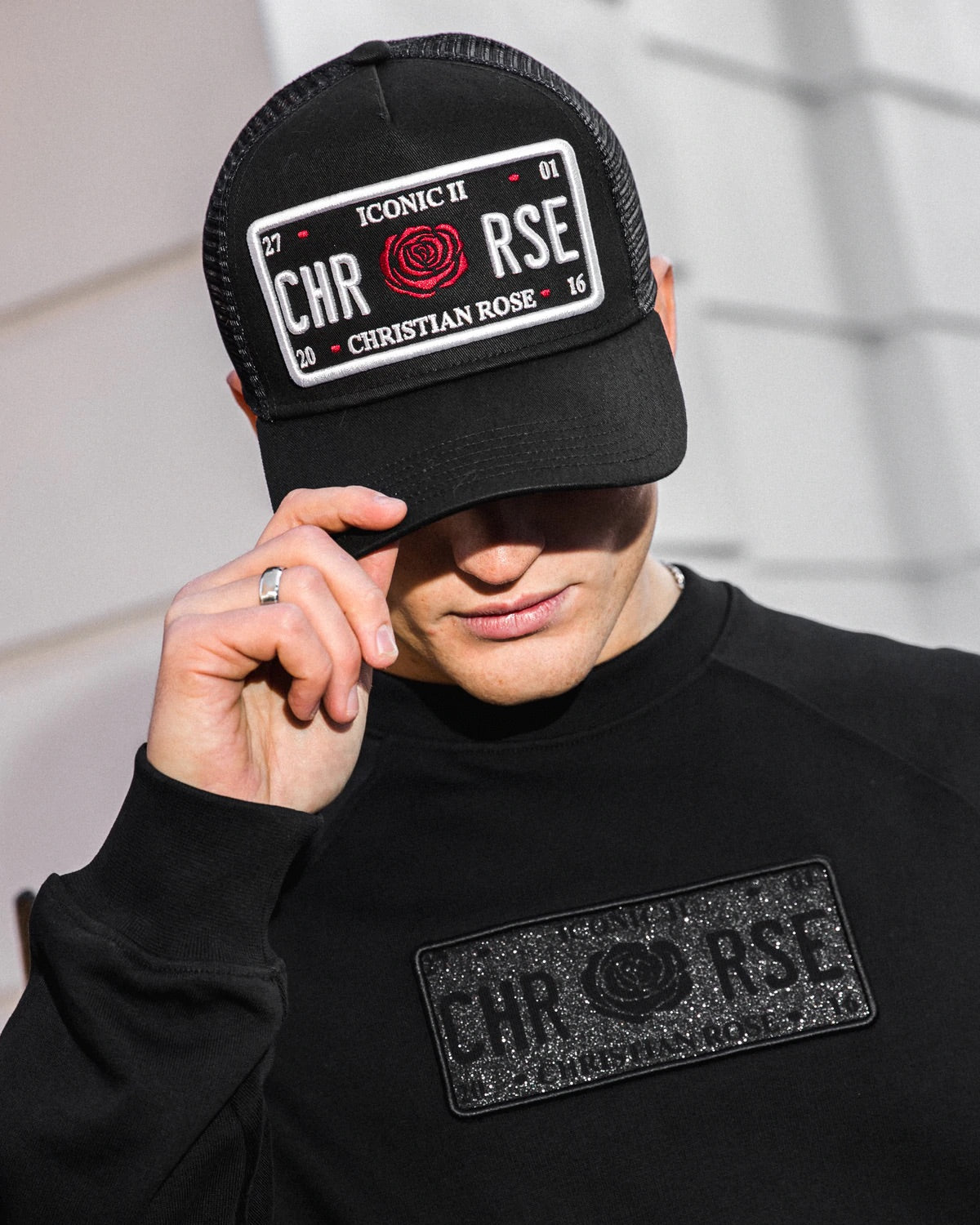 Christian Rose Iconic ll Red Rose plate cap - Black/White