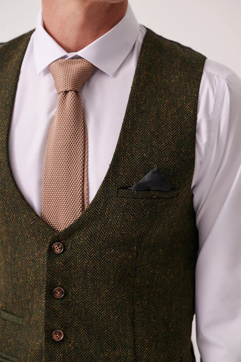 Marc Darcy Dean Tweed Waistcoat - Olive Green