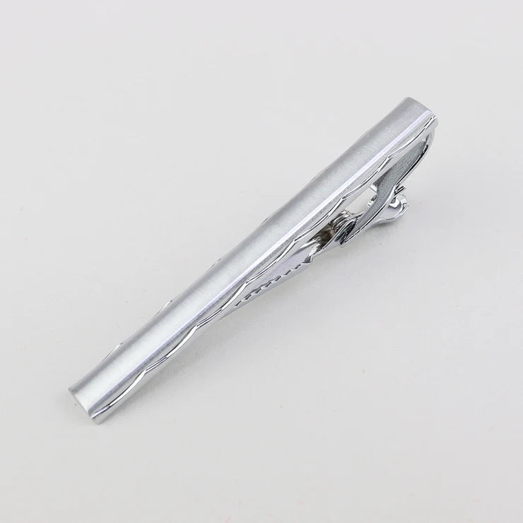 Waved Edge Tie Bar Brushed Finish