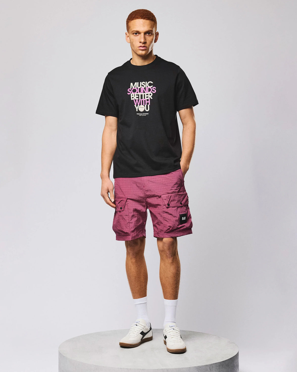 WEEKEND OFFENDER Bangalter Graphic T-Shirt - Black